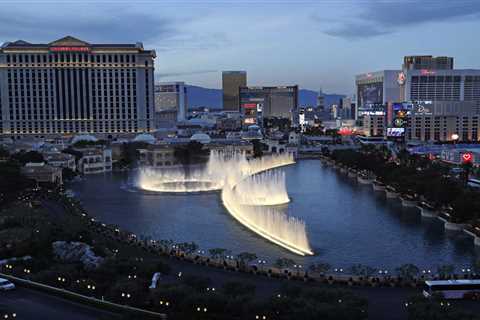 Lawsuit: Vegas Strip resorts used vendor to fix hotel rates