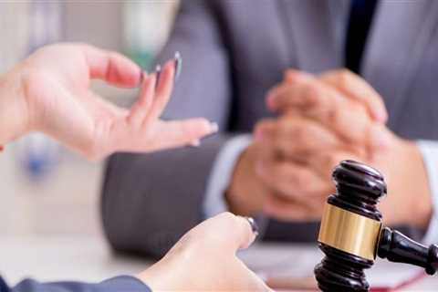 What is the Difference Between Single-Plaintiff and Multi-Plaintiff Lawsuits?