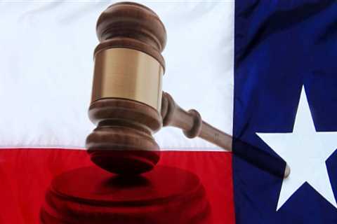 What is standard child custody in texas?